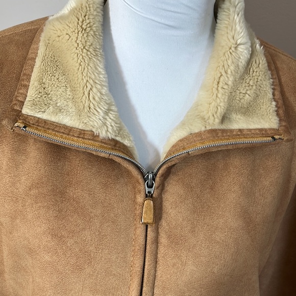 Haupt Outerwear made in Germany camel and shearling zip up inner outer pocket - Picture 4 of 15